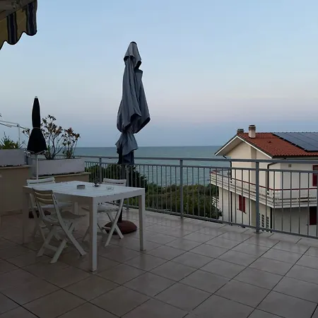 Апартаменты House With A Terrace Overlooking The Sea Марина-ди-Сан-Вито