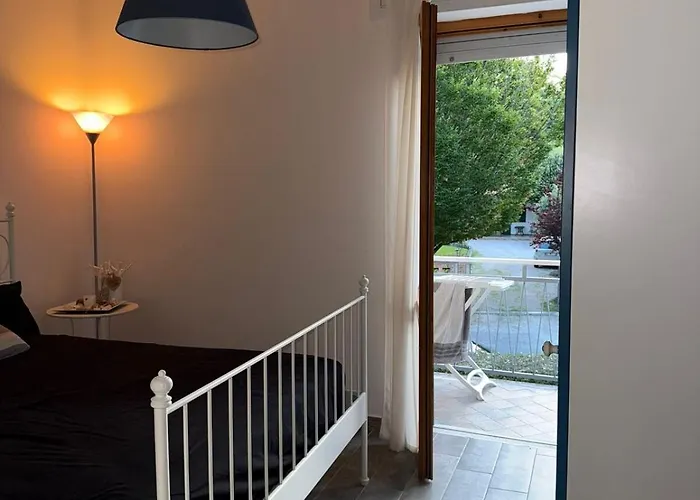 Apartmán House With A Terrace Overlooking The Sea Marina di San Vito