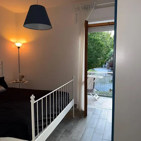 Lejlighed House With A Terrace Overlooking The Sea Marina di San Vito